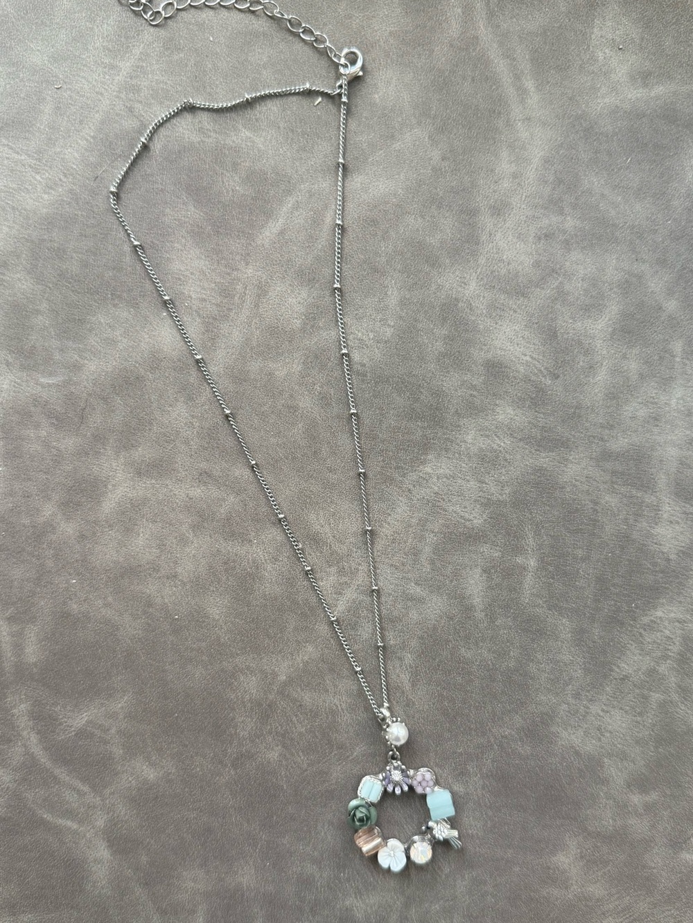 Silver Tone Floral and bird circle Necklace